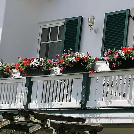 Grosszuegiges Wohnstudio Mit Balkon Und Badbenutzung * シュヴァープミュンヘン